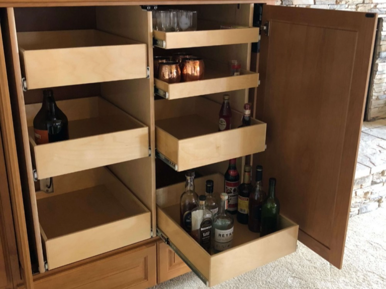 photo gallery The Perfect Way To Organize and Entertain Thumbnail 25970 768x576